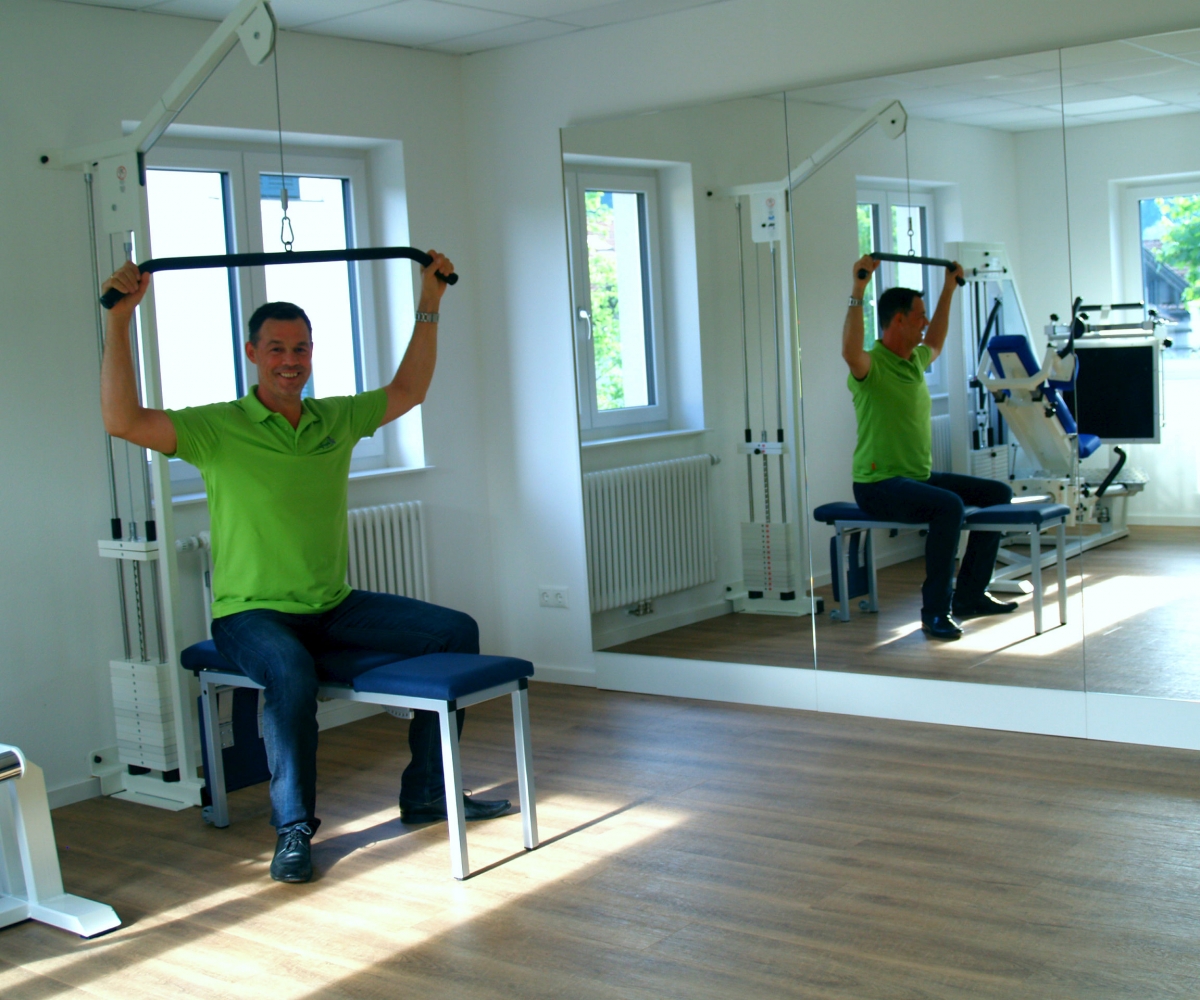 Krankengymnastik am Gerät & Medizinische Trainingstherapie - Praxis ...